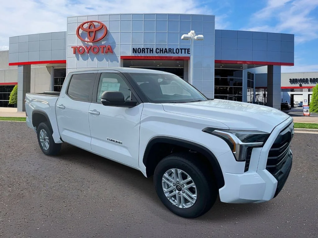 New 2026 Ice Cap Toyota SR5 image 3