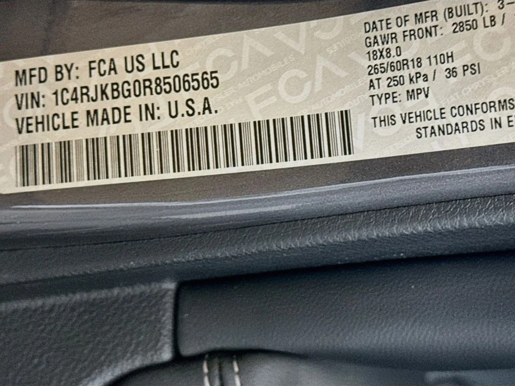 Used 2024 Gray Jeep Limited image 45