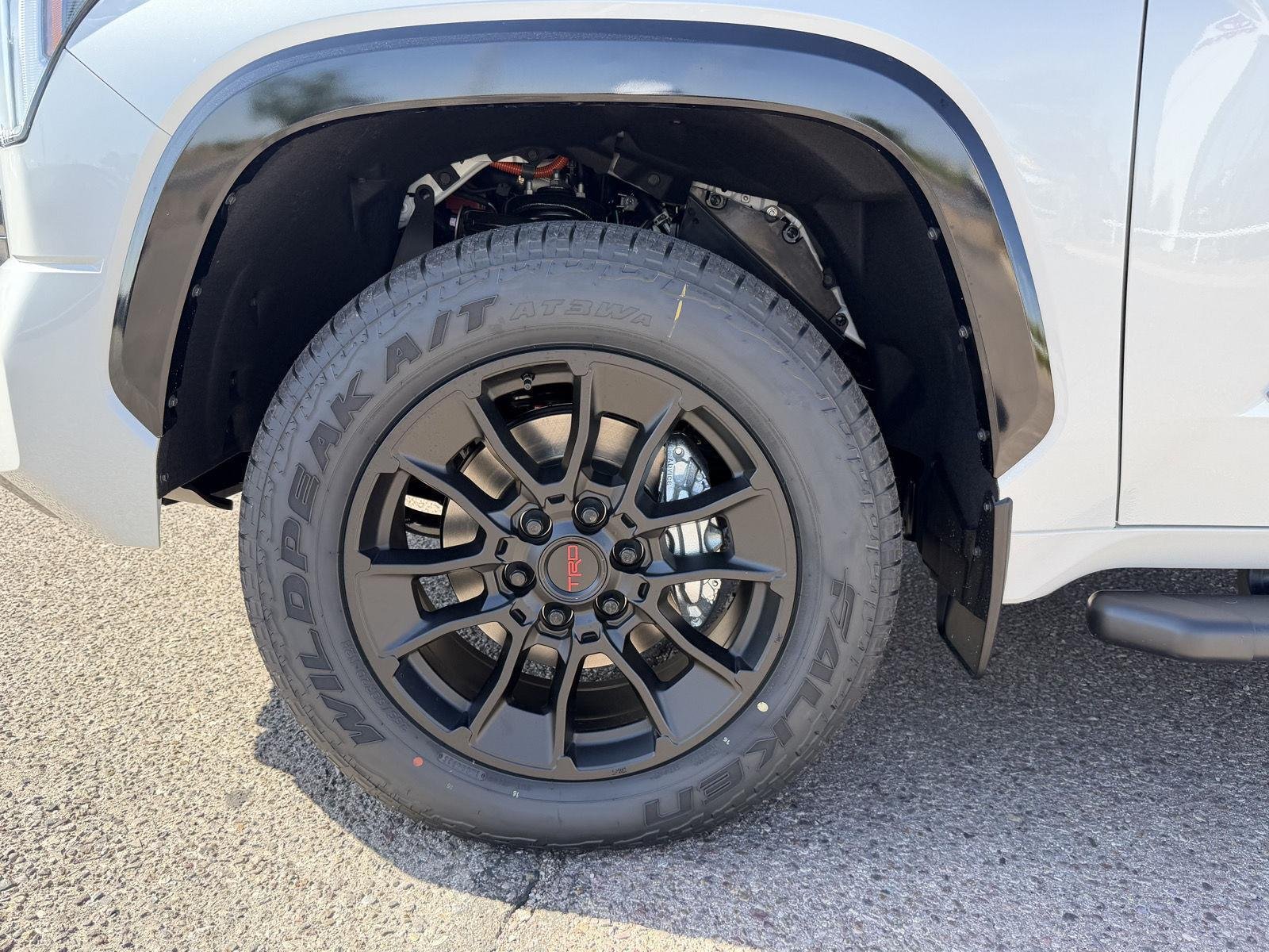 2026 Toyota Tundra Platinum - Photo 38