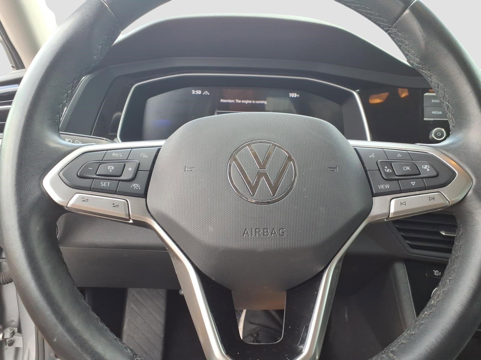 Used 2024 Platinum Gray Metallic Volkswagen SE image 19