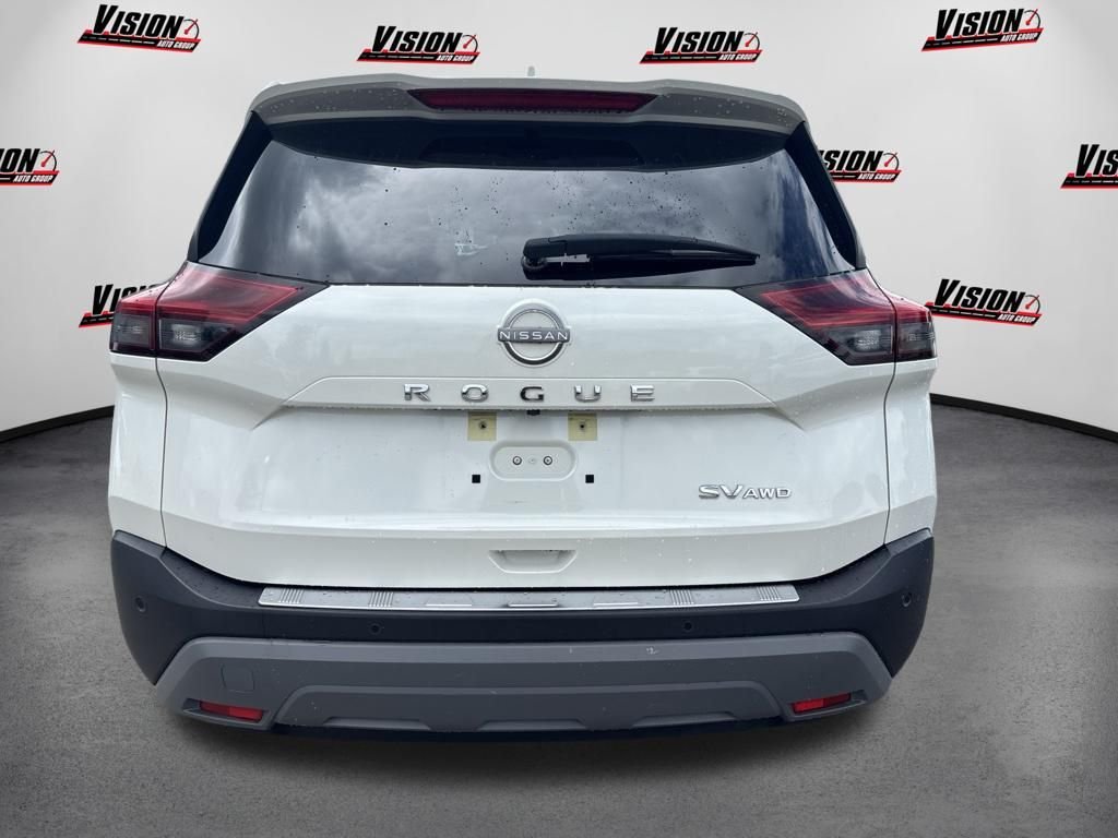 Used 2023 White Nissan SV image 6