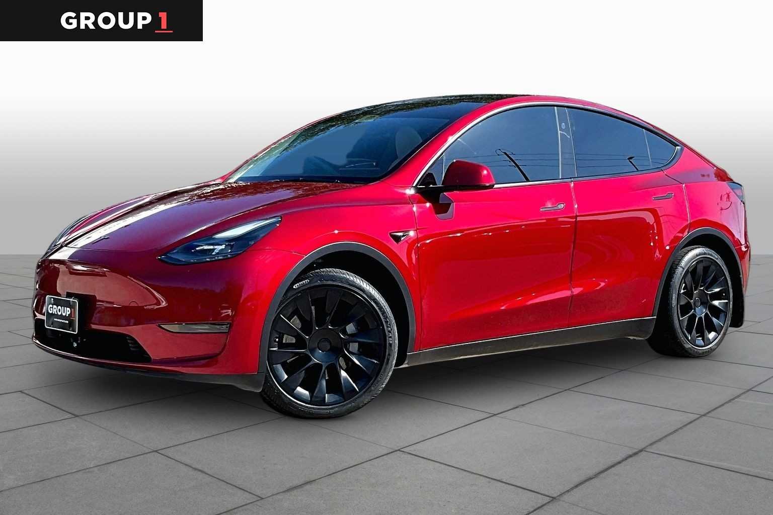 Pre-Owned 2024 Tesla Model Y