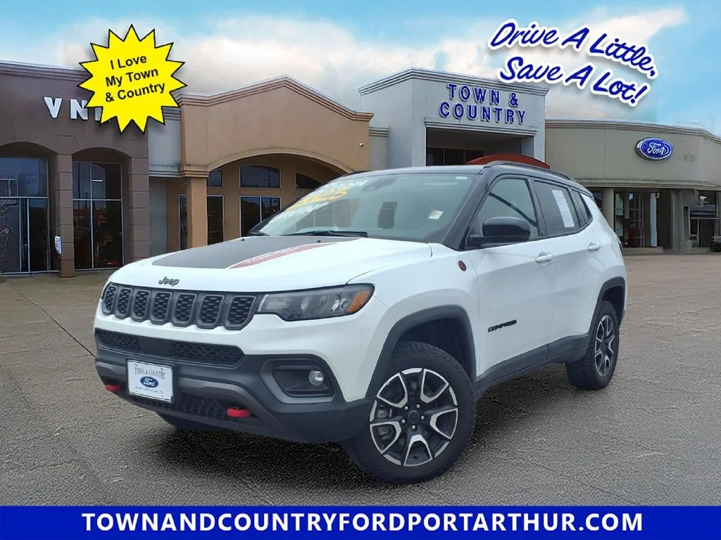 2025 Jeep Compass Trailhawk
