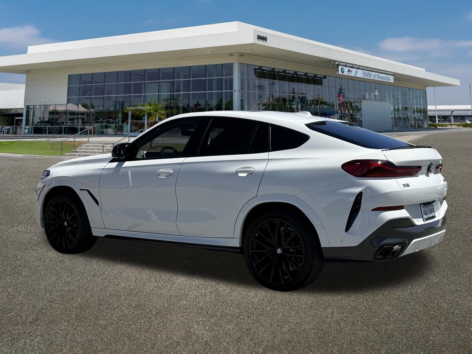 Used 2026 Alpine White BMW M60i image 8