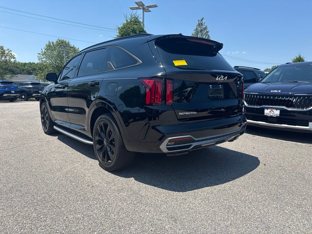 Used 2023 Black Kia SX image 3