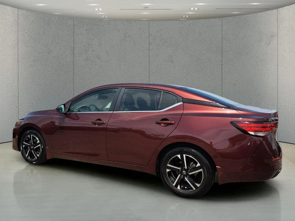 Used 2025 Red Nissan SV image 5