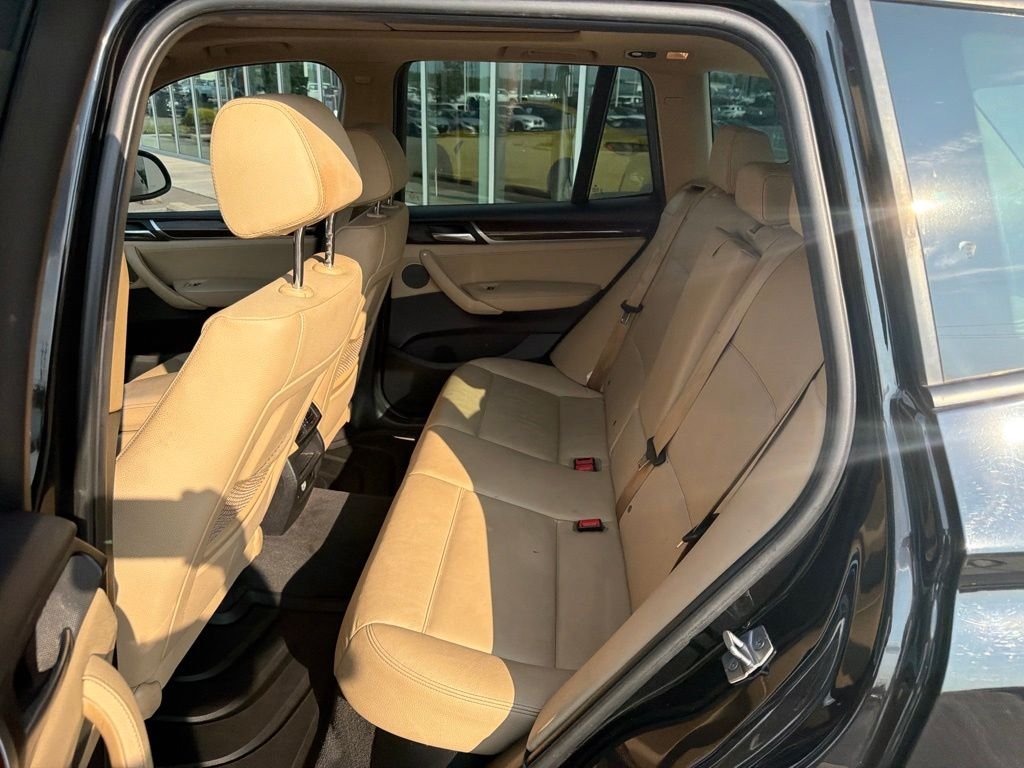 Used 2017 Black BMW sDrive28i image 14