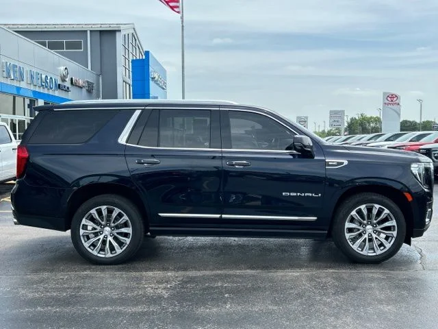 Used 2021 Blue GMC Denali image 16