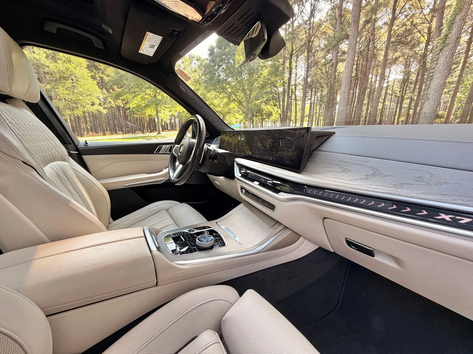 Used 2024 Gray Metallic BMW xDrive40i image 22