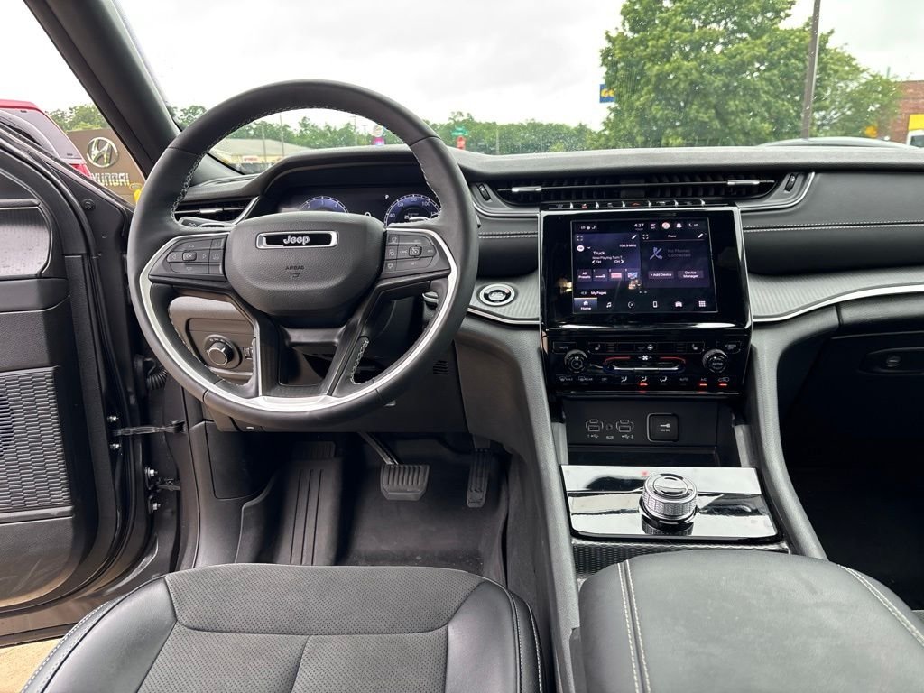 2025 Jeep Grand Cherokee Altitude - Photo 35