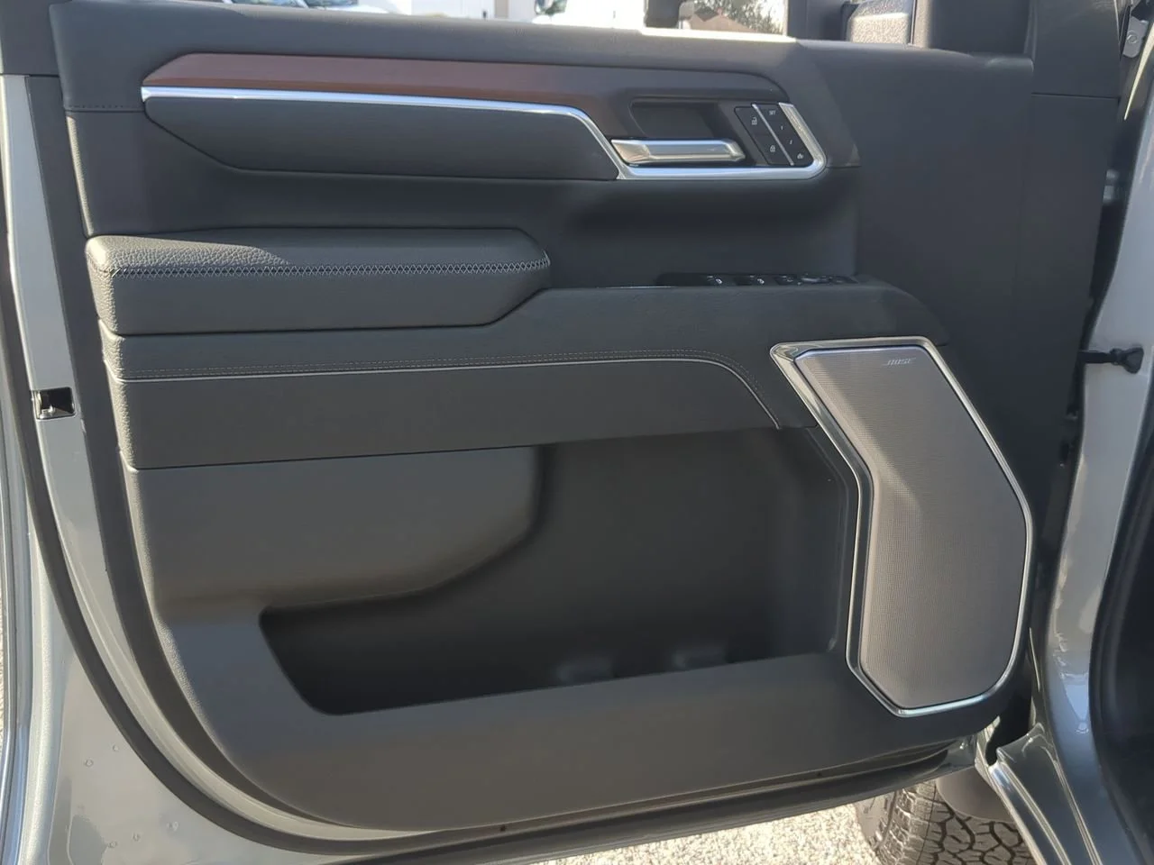 New 2026 Sterling Metallic GMC Denali image 23