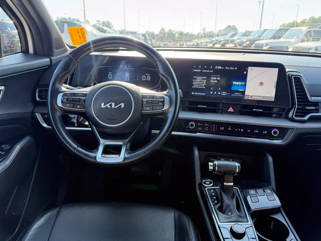 Used 2023 White Kia X-Line image 6