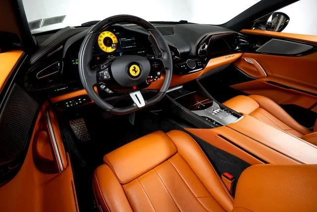 Certified Used 2025 Aluminum Lucido Ferrari  image 5