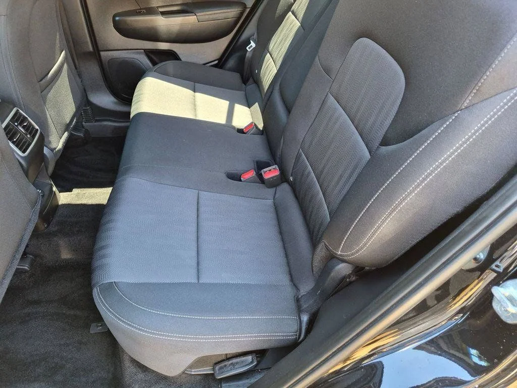 Used 2021 Red Kia LX image 20