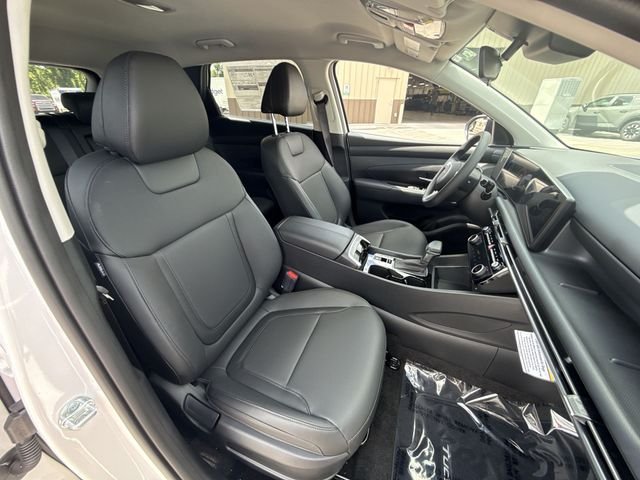 New 2026 White Hyundai SEL Plus image 23