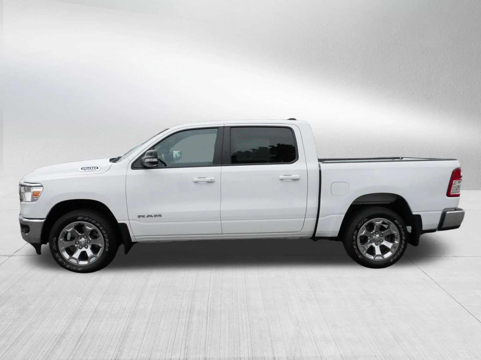Used 2022 Bright White Clearcoat Ram Big Horn image 4