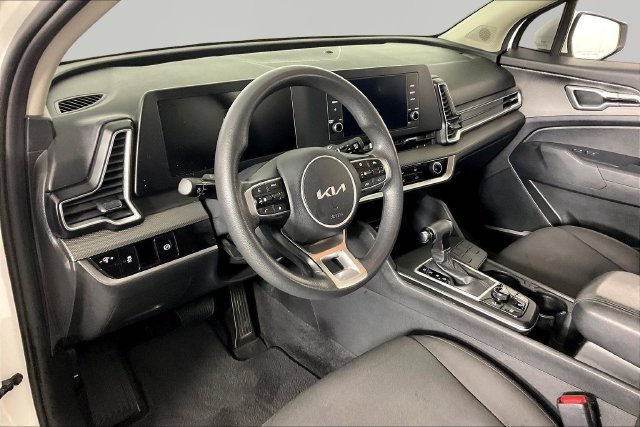 Used 2023 White Kia LX image 16
