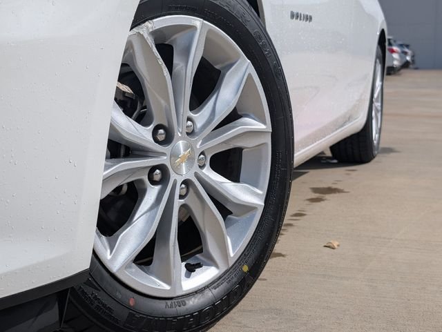 Used 2024 Chevrolet Malibu 1LT with VIN 1G1ZD5ST9RF234009 for sale in Buda, TX