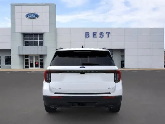 New 2026 Star White Metallic Tri-Coat Ford Active w/200A Pkg image 8