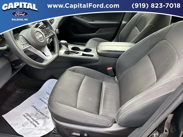 Used 2025 Black Nissan 2.5 SV image 19