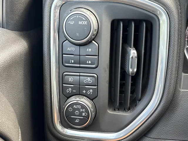 Used 2022 Silver Chevrolet LTZ image 34