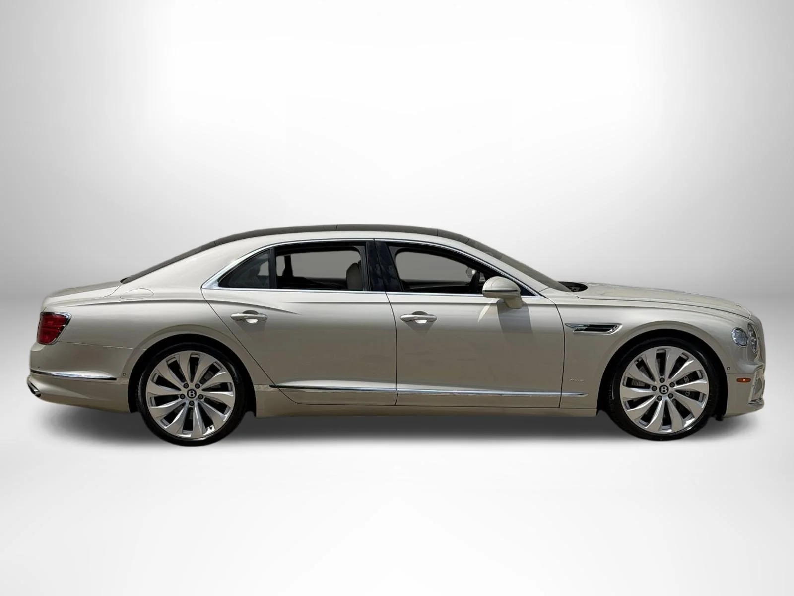 Used 2026 Cashmere Bentley V8 image 5