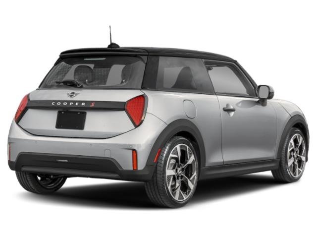 Used 2025 Green MINI Signature image 2