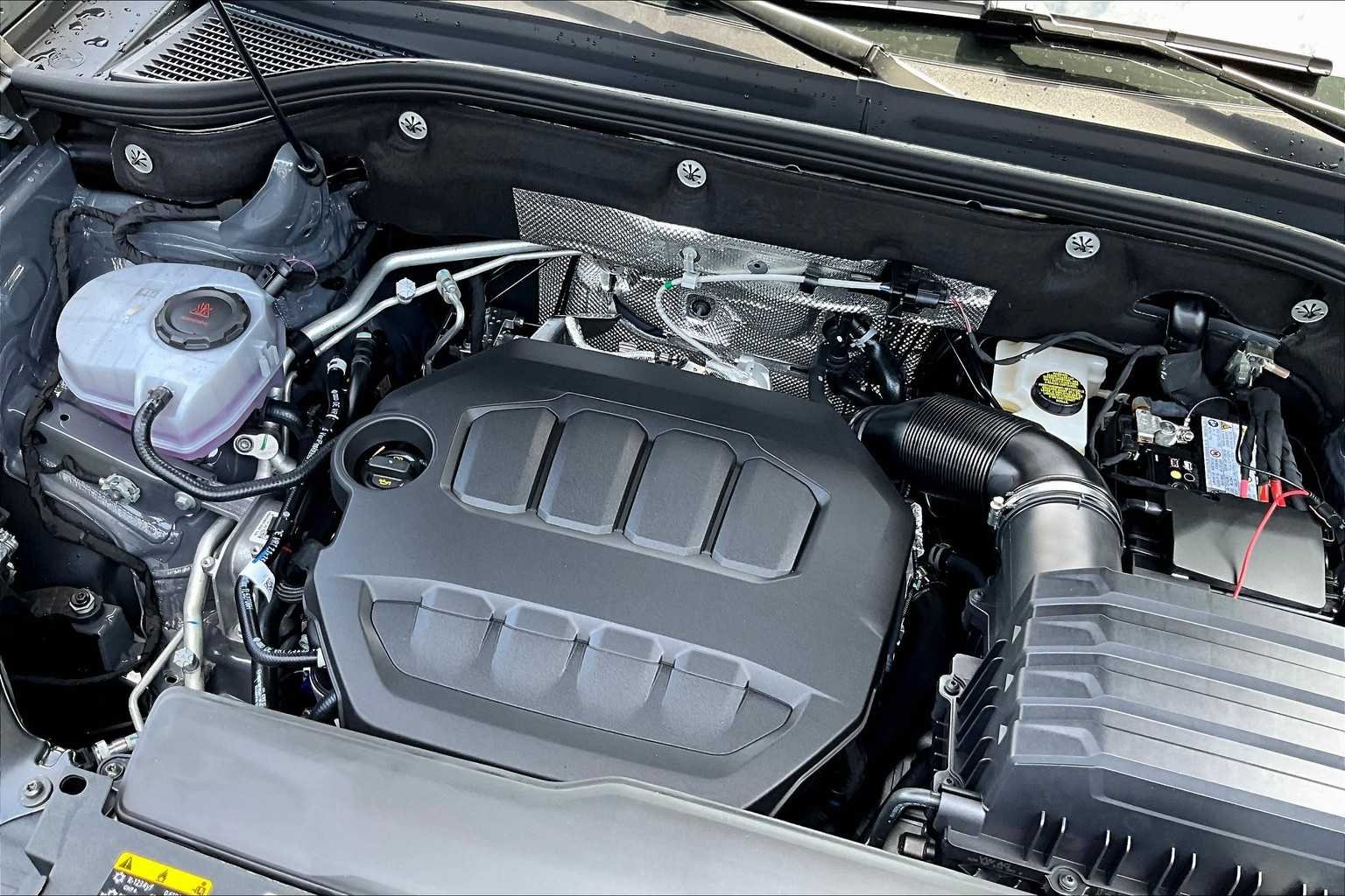 New 2026 Pure Gray Volkswagen 2.0T SE W/TECHNOLOGY image 17