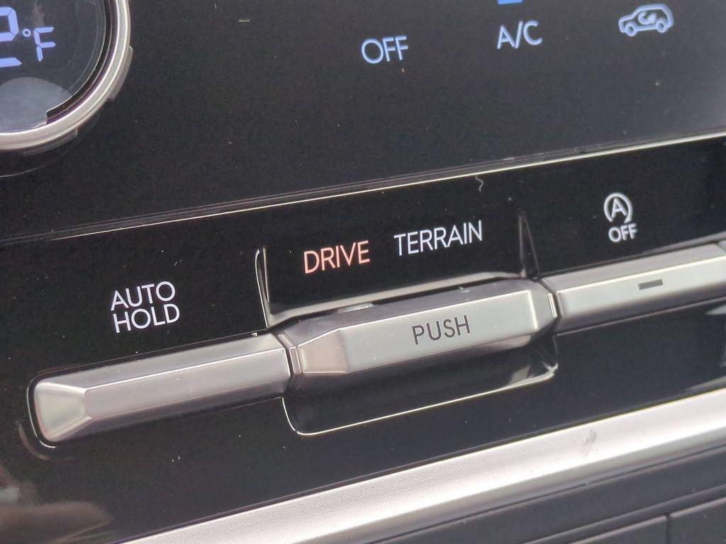 New 2027 White Hyundai XRT AWD image 32