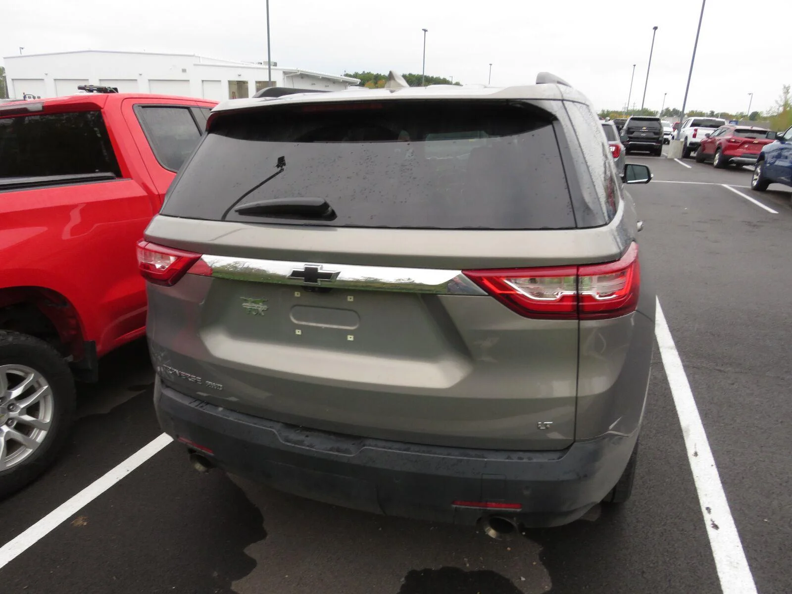 Used 2019 Pepperdust Metallic Chevrolet LT Leather image 10