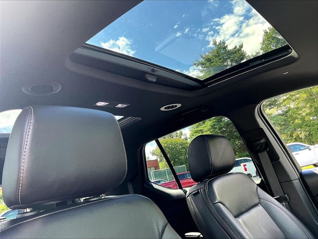 Used 2023 Red Chevrolet LT Leather image 23