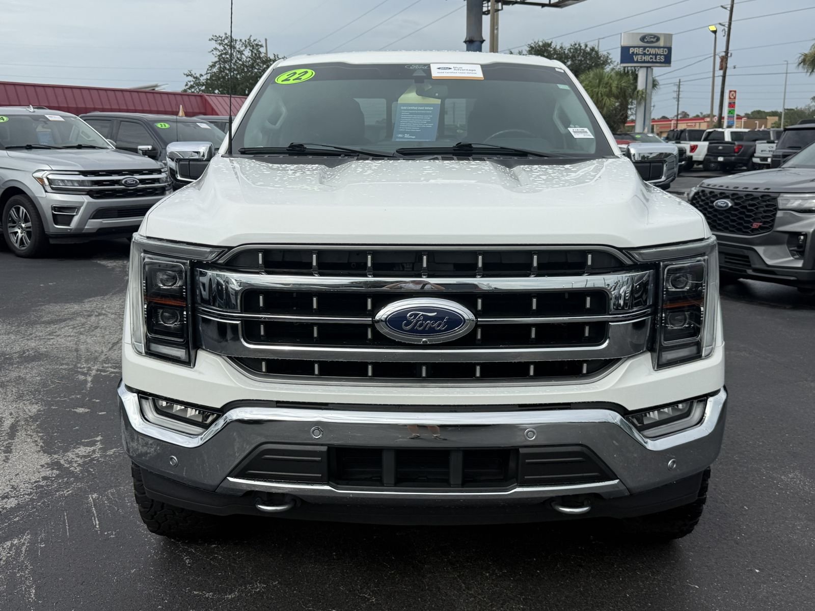 Certified Used 2022 White Metallic Ford Lariat image 8