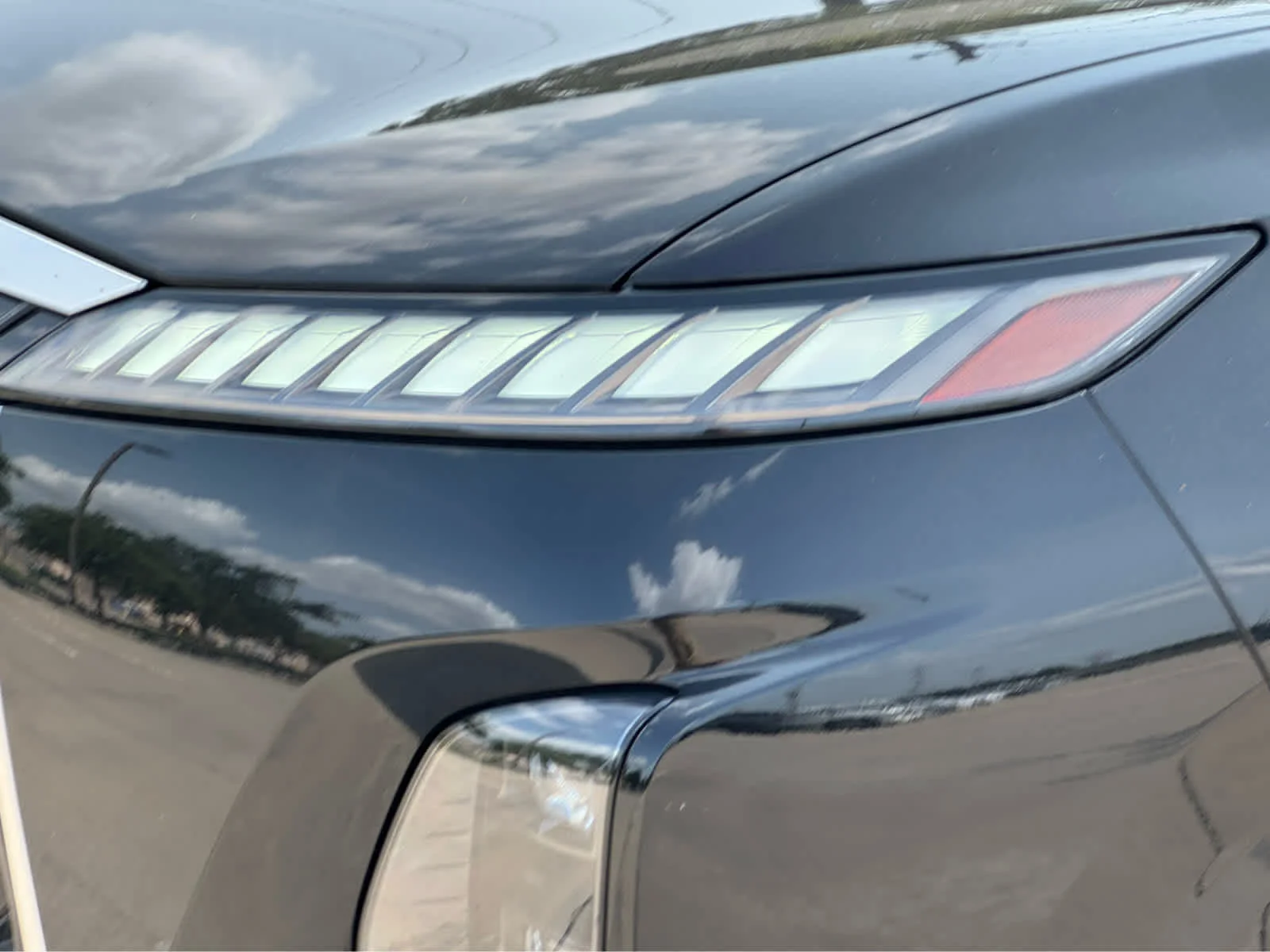 New 2026 BLACK OBSIDIAN INFINITI Luxe 2WD image 5