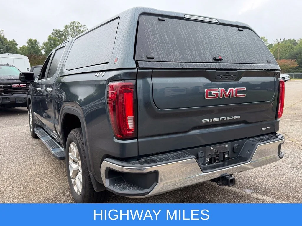 Used 2021 DARK SKY METALLIC GMC SLT image 6