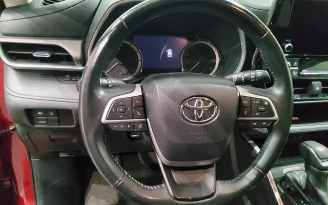 Used 2023 Red Toyota XLE image 18