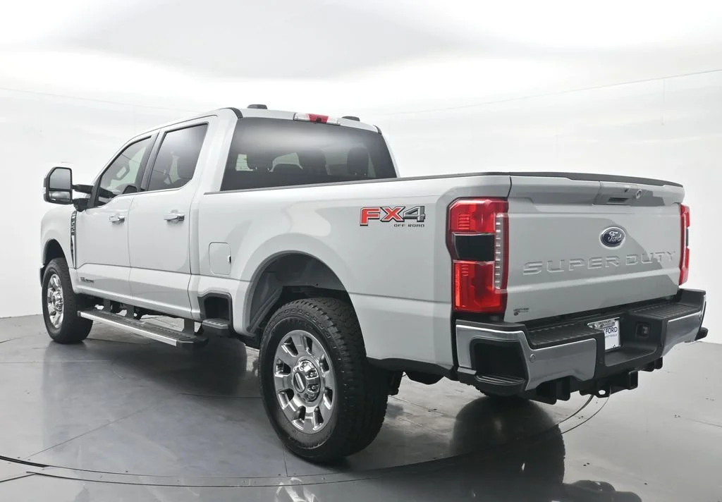New 2026 Avalanche Ford F-250® Lariat® image 9