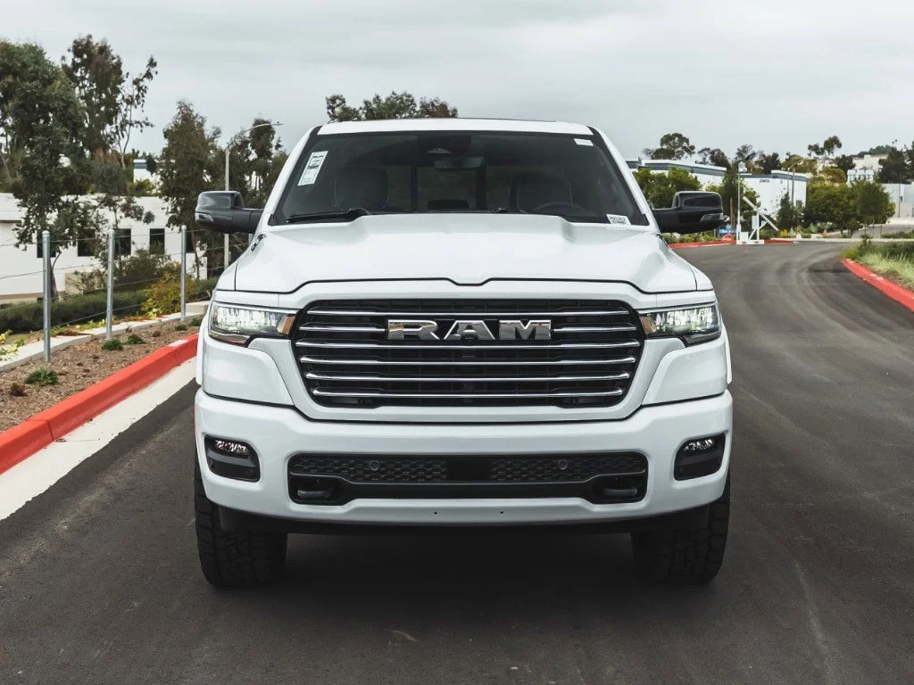 New 2026 Bright White Clear-Coat Exterior Paint RAM Laramie image 3