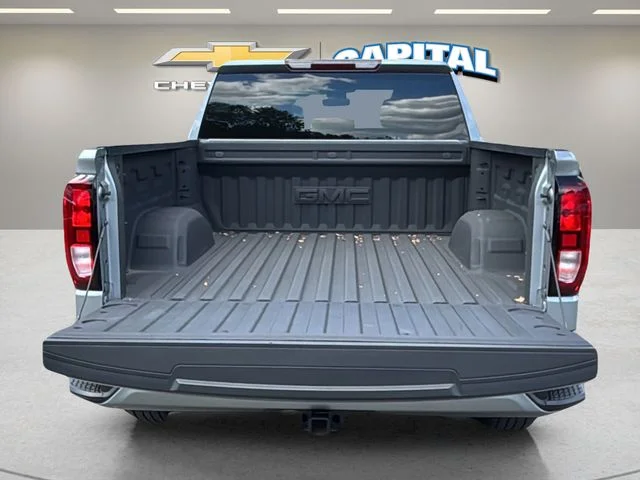 Used 2024 Silver GMC Elevation image 31