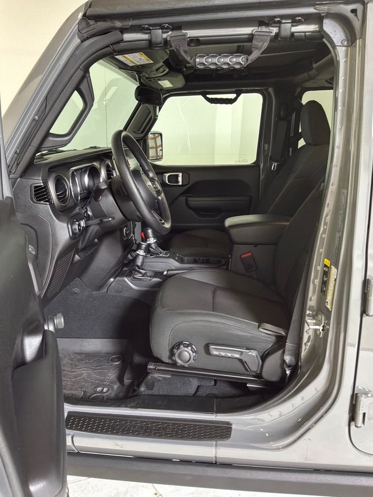 Certified Used 2022 Gray Jeep Unlimited Willys image 7