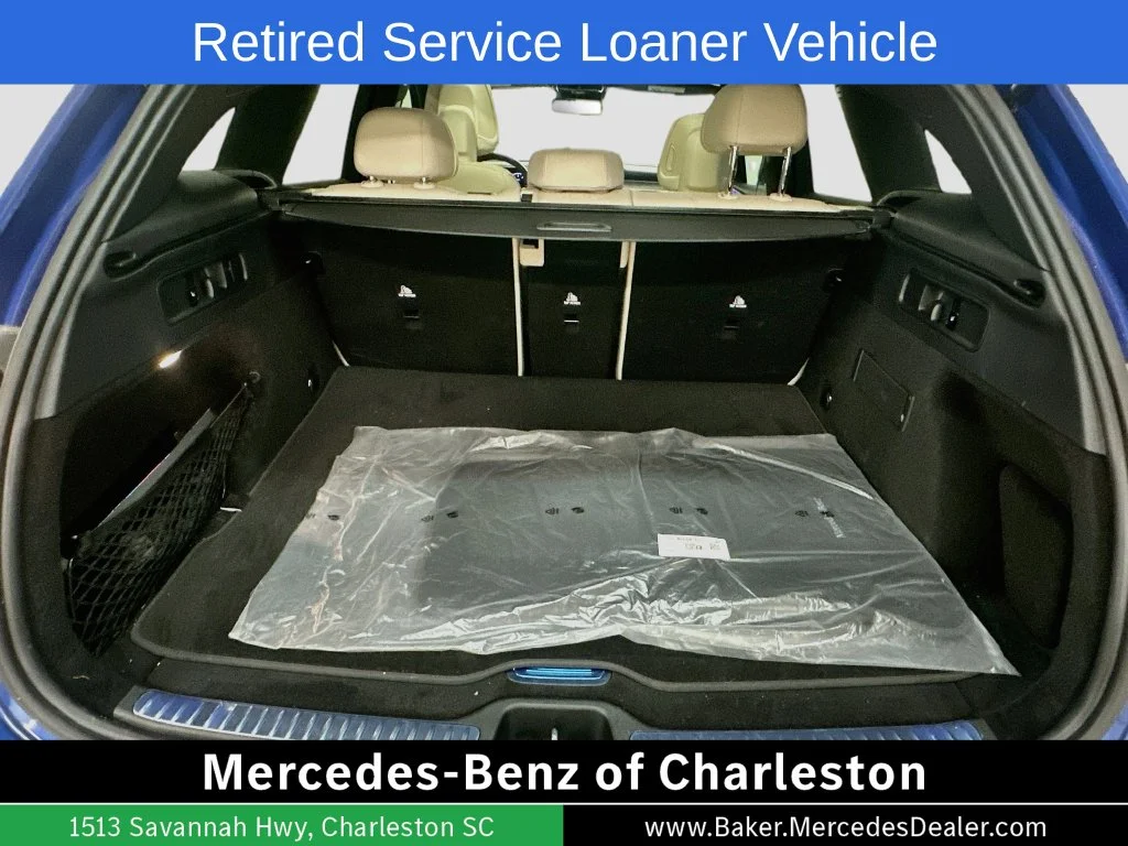 Used 2026 Starling Blue Metallic Mercedes-Benz GLC 300 image 27