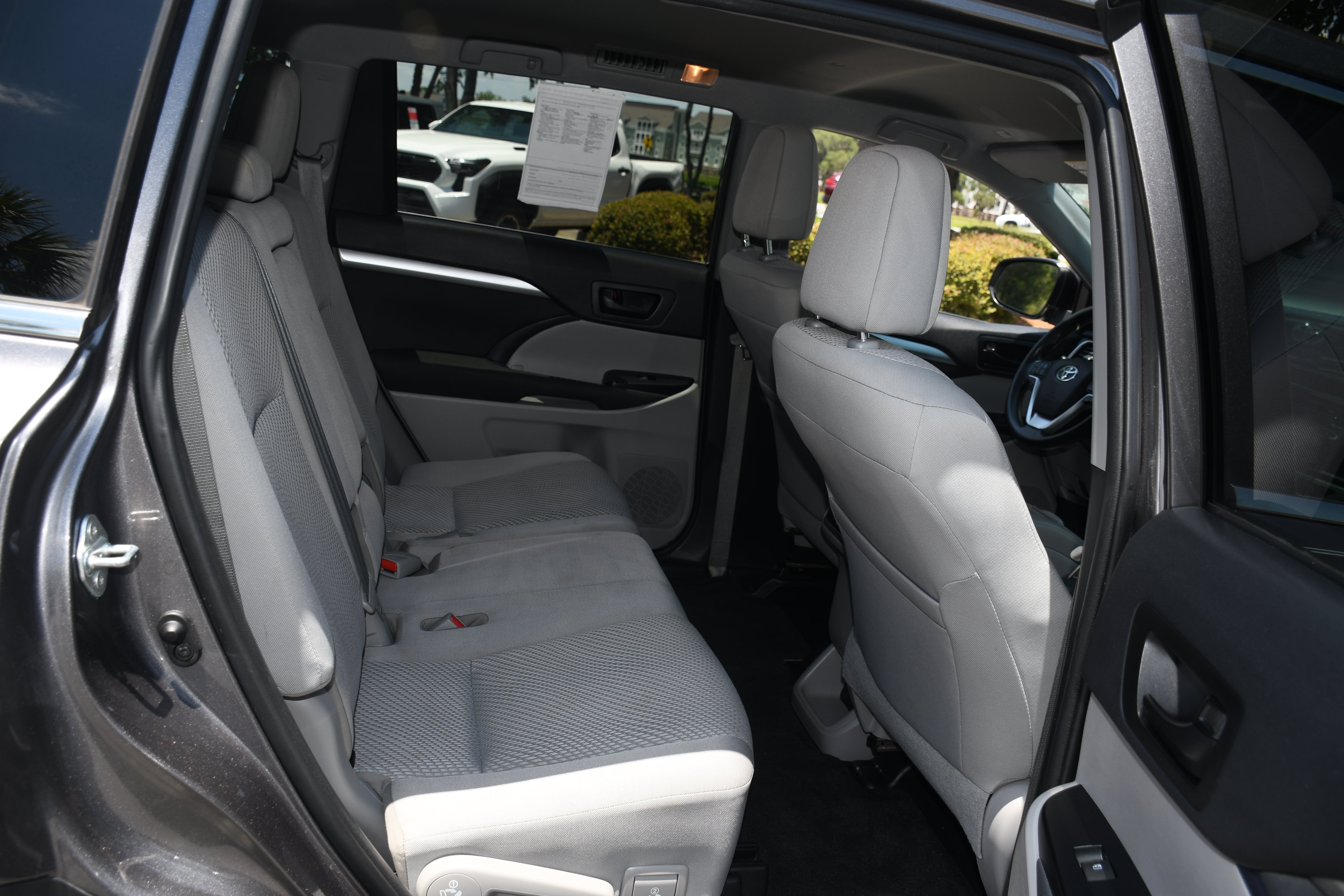 Used 2019 Gray Toyota LE image 16