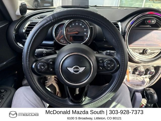 Used 2017 White MINI Clubman image 5