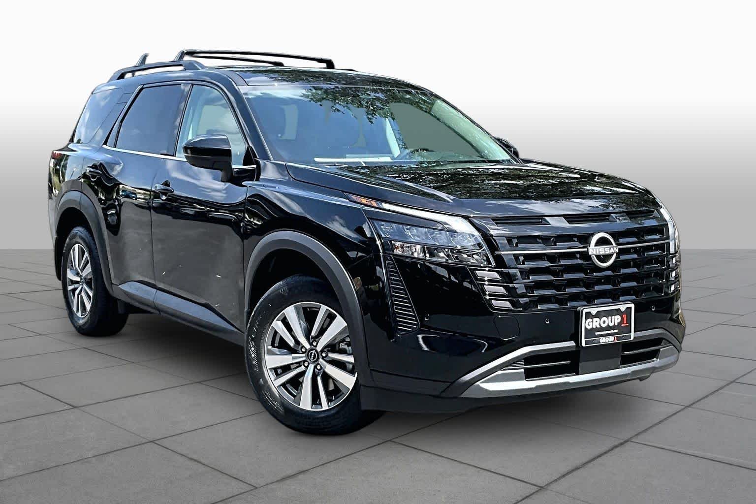 New 2026 Super Black Nissan SL image 2