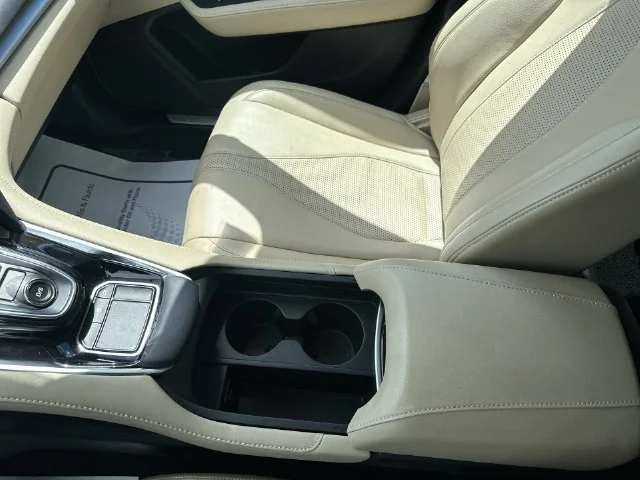 Used 2023  Acura Technology Package image 26