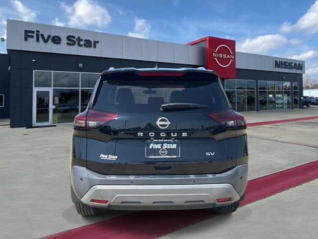 Used 2023 Black Nissan SV image 5