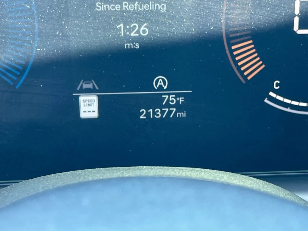 Certified Used 2026 Ecotronic Gray Hyundai SEL image 3