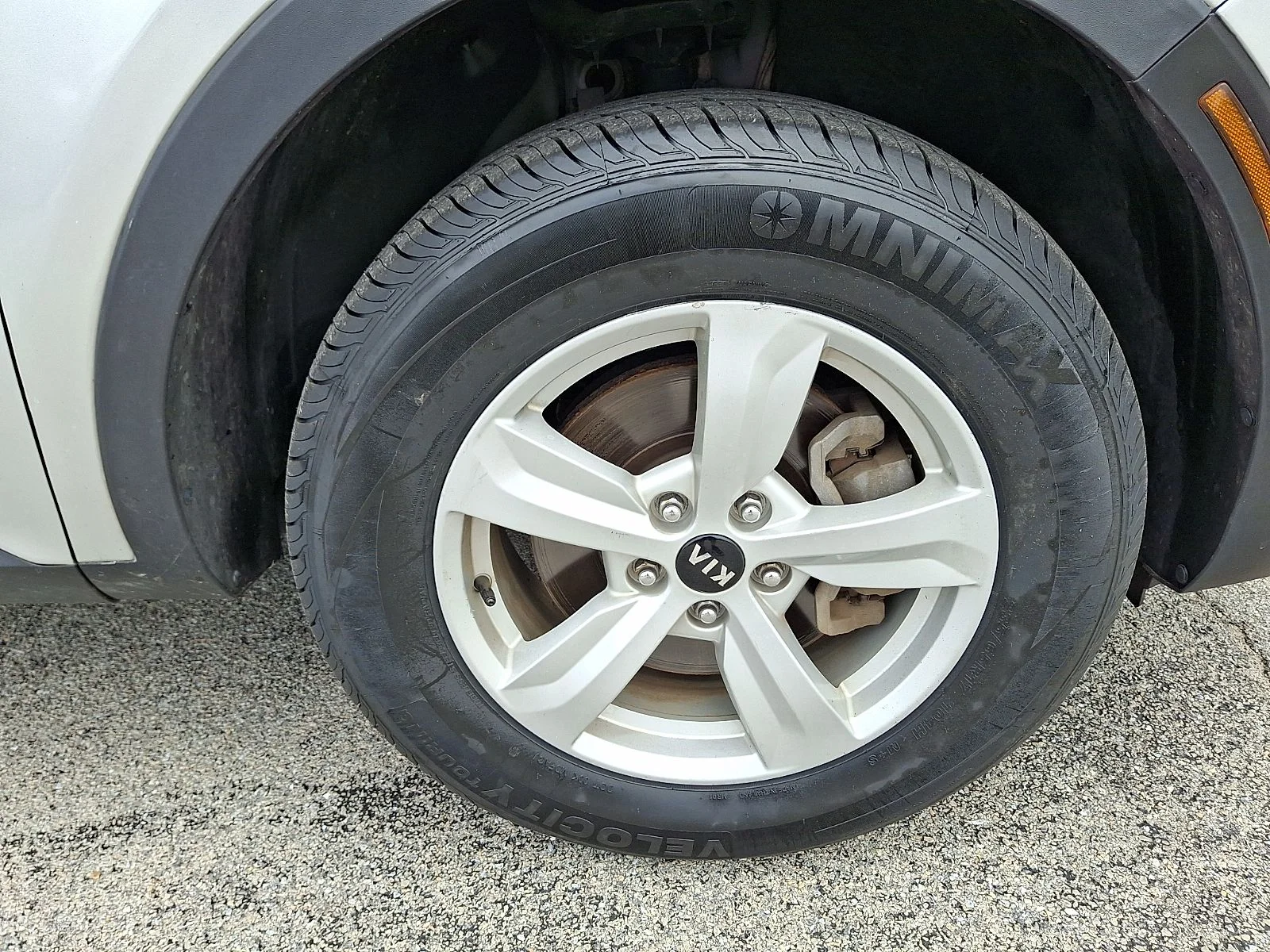 Used 2021 Silver Kia LX image 7