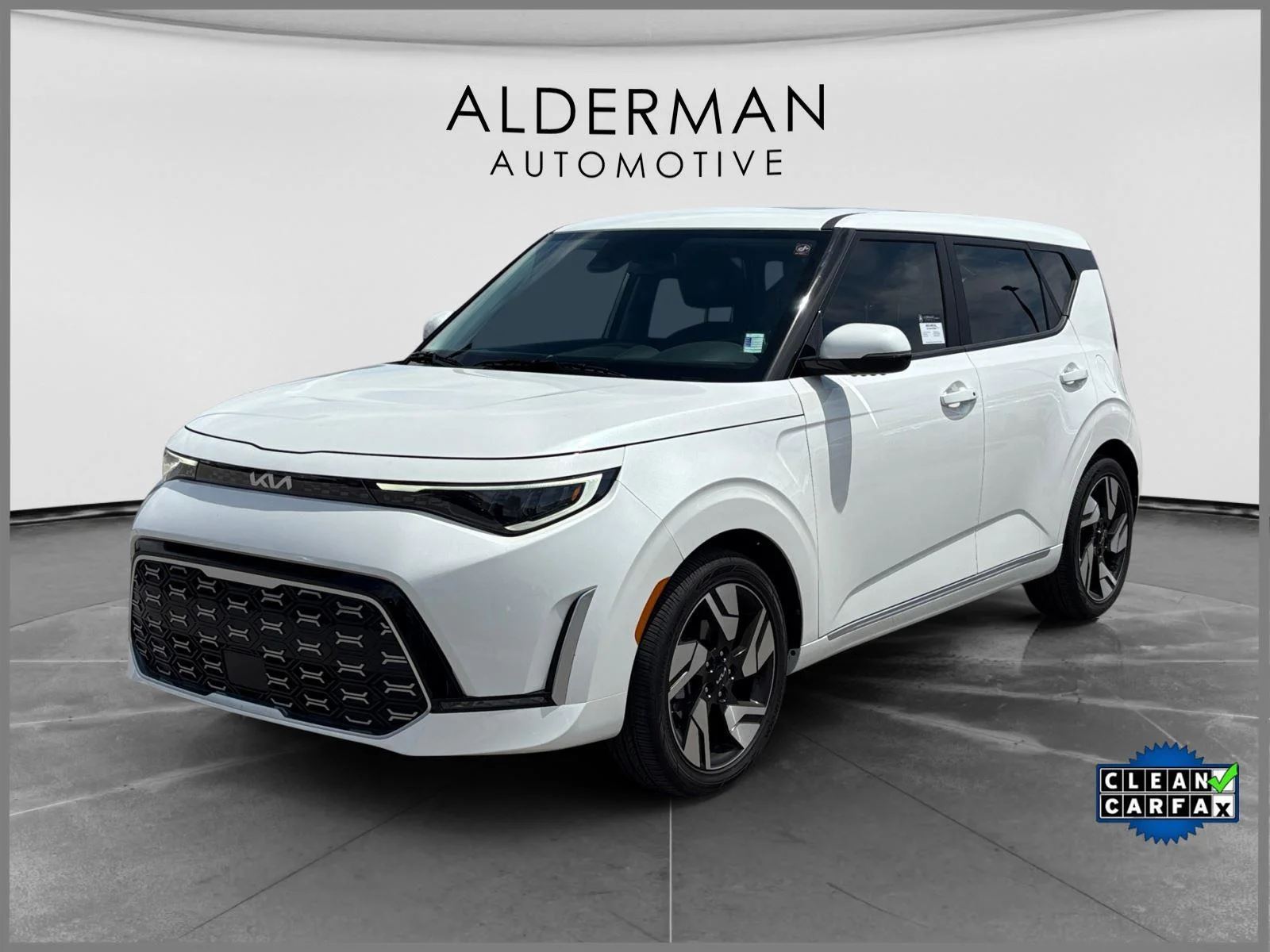 2023 Kia Soul 2.0LT GT-Line IVT's photo