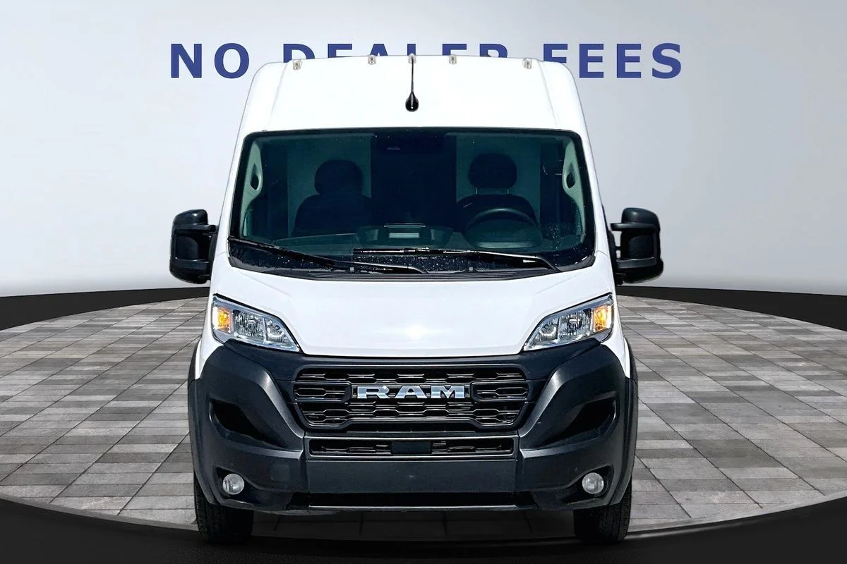 Used 2025  Ram Cargo Van Tradesman High Roof 159" WB w/Pass Seat image 2