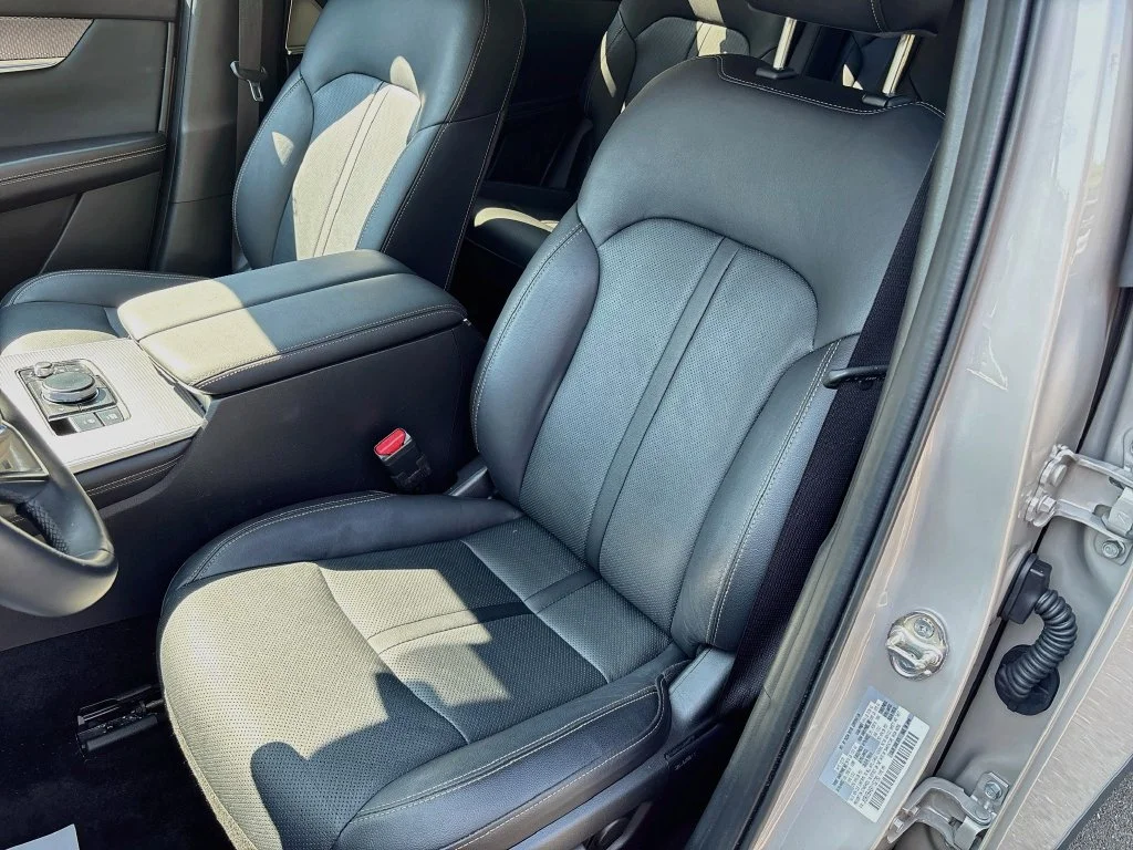 Certified Used 2024 Platinum Mazda Preferred image 22
